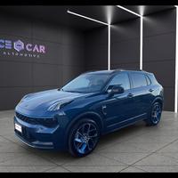 LYNK&CO 01 PHEV TETTO APRIBILE