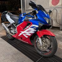 Honda cbr600f 