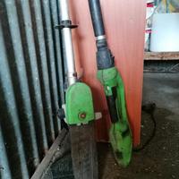 attrezzi da lavoro per giardino 