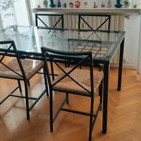 Tavolo IKEA Granas con 4 sedie