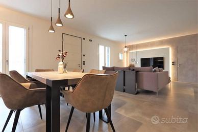 Villa a Schiera a Nanto, 5 locali