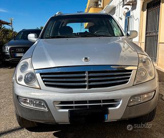Ssangyong REXTON II 2.7 XDi 4WD Plus 2