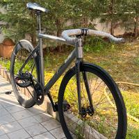 Bici scatto fisso