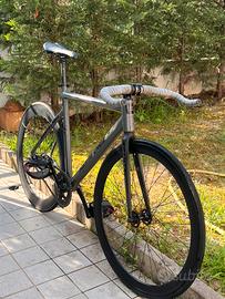 Bici scatto fisso