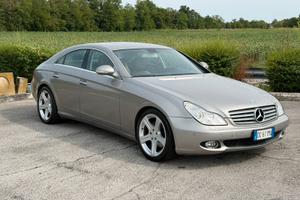 Mercedes-Benz CLS320 (inscrita Asi)