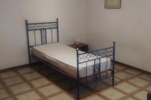 Stanza singola per studenti o lavoratori