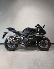 Yamaha YZF - R 7
