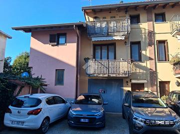 CASA SEMINDIPENDENTE A GIUSSANO