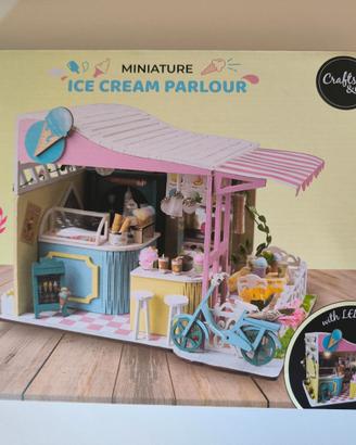 Miniature ICE CREAM PARLOUR