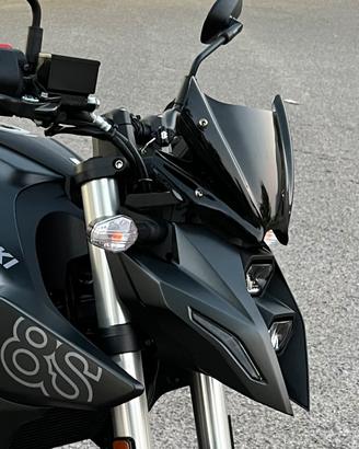 Cupolino suzuki gsx 8s e gomme dunlop