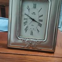 orologio da tavolo vintage in laminato argento