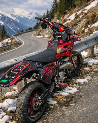Supermoto