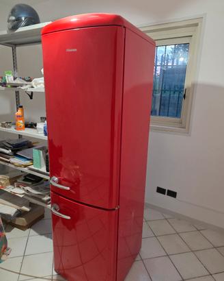 Frigorifero Hisense stile retrò
