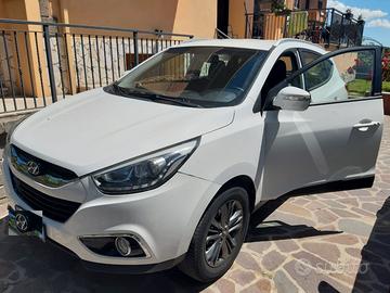 HYUNDAI ix35 1.7 CRDi 2WD Xpossible