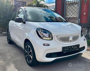 Smart Forfour 1.0 passion 88000 km 12 -2015