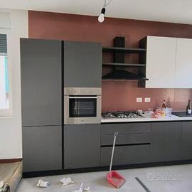 Appartamento Completamente Ristrutturato, B/157