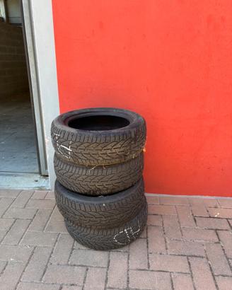 Gomme auto invernali
