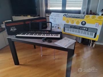 Tastiera Yamaha PSRF52 per scuole medie