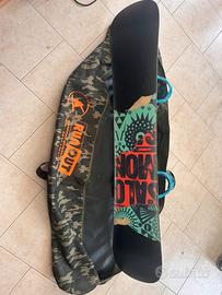 Tavola snowboard Salomon 156 + attacchi Elan