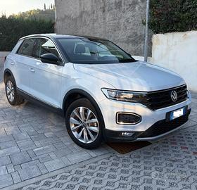 Volkswagen T-Roc 2017 1.0 tsi Business 110 cv