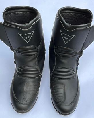 stivali moto Dainese