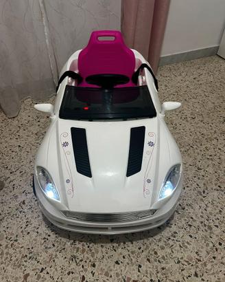 Macchina elettrica per bambina