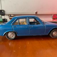Peugeot Politoys 1:24