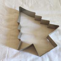 Stampo tagliapaste abete grande