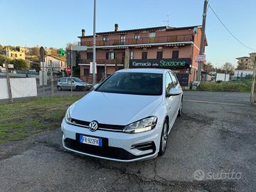 Volkswagen Golf 2.0 TDI R LINE 5p. Executive BlueM