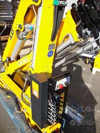 Daily con gru da 20q marca DN Dall'Aglio Newcranes