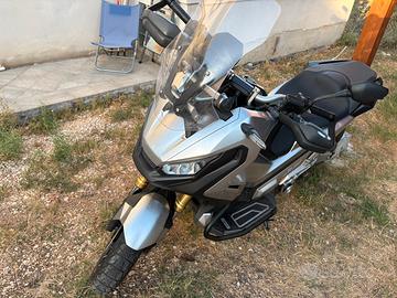 Honda xadv 750