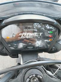 Triumph Street Triple 765 RS - 2022