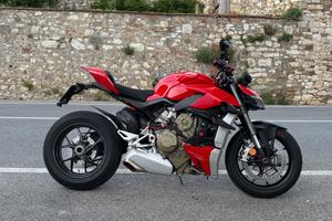 Ducati Streetfighter V4
