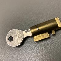 bloccasterzo  NEIMAN VESPA 180ss 90ss 50