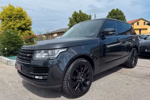 Land Rover Range 4.4 SDV8 Vogue LWB