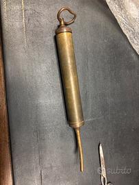 Grassatore a stantuffo