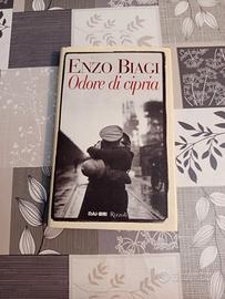 libro - Odore di cipria