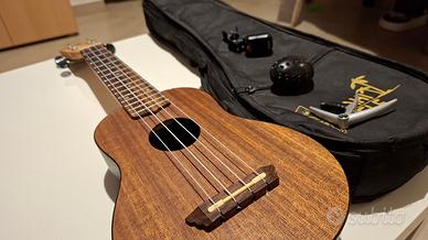 Ukulele Soprano Mahilele con custodia e accessori