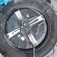 Motore elettrico Niu 48V 1200W 120°eM