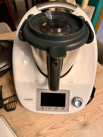 Bimby TM5 completo di accessori