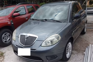 Lancia Ypsilon 1.2 69 CV Unyca