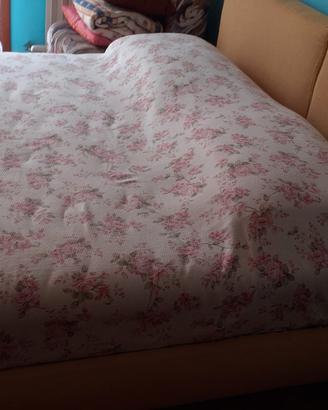 Letto matrimoniale 