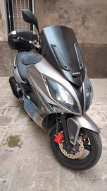 scooter Kymco 300 xcting 
