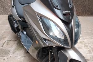 scooter Kymco 300 xcting 