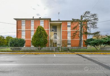 3 LOCALI A POGGIO RENATICO