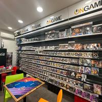 Arredamento negozio bancone dogati e libreria