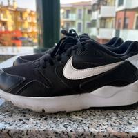 Nike Sneakers Nero/Bianco num 37.5