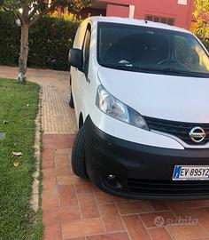 Furgone NISSAN NV200