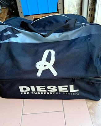 Borsone calcio marca Lotto marchiato diesel LR 