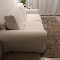Divano letto bianco seminuovo